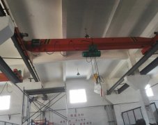昆山工厂车间行车急修